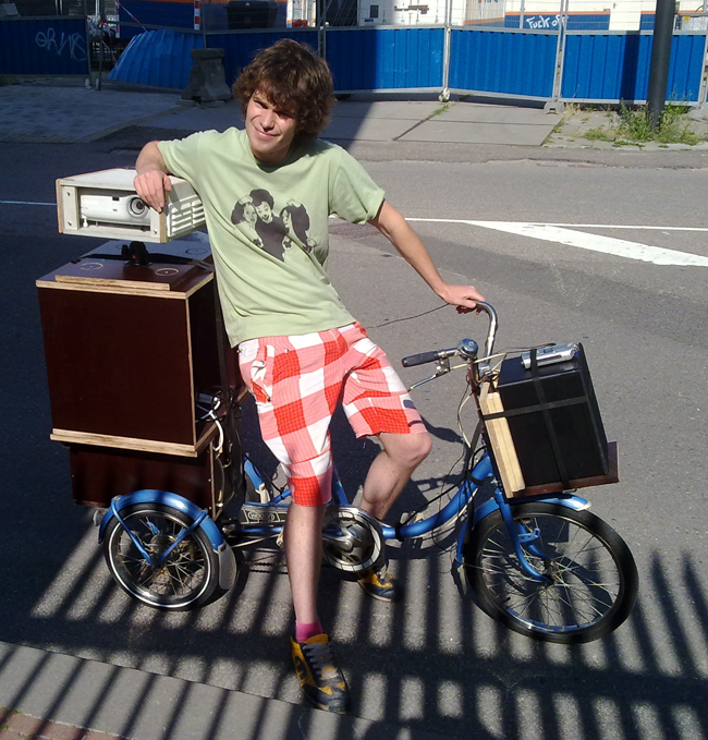 beamer projector audio fiets